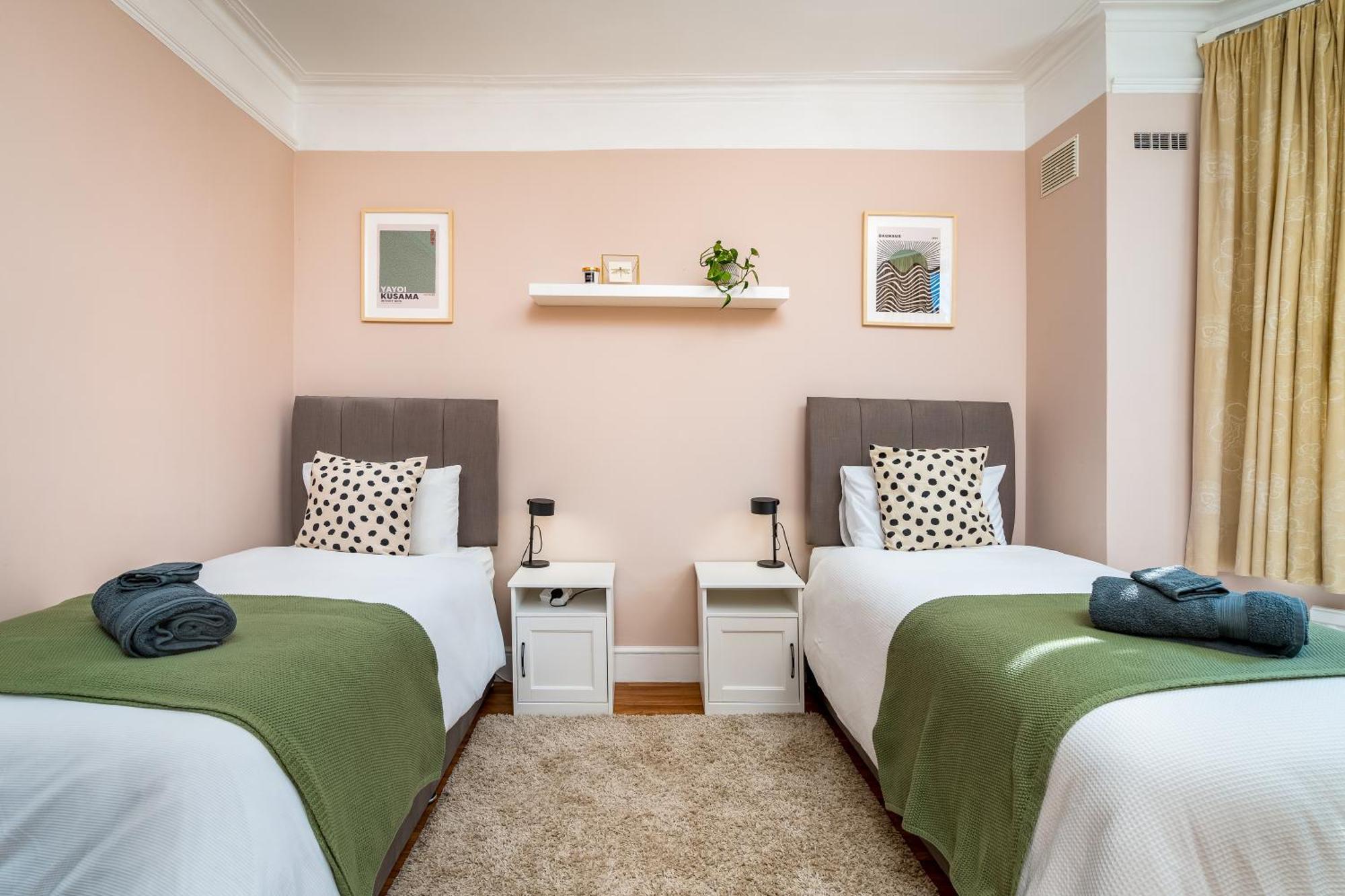 Homely And Stylish Apartment With A Garden In East Finchley Londres Exterior foto
